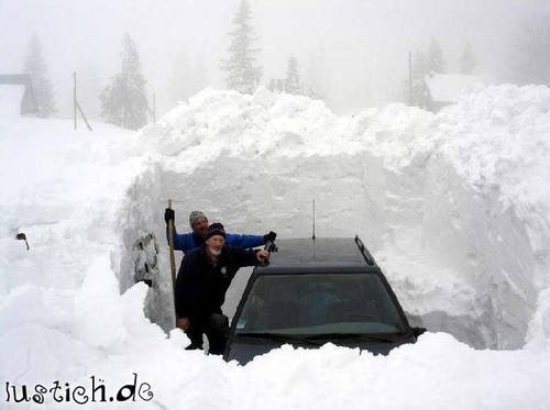 1373-schneechaos.jpg