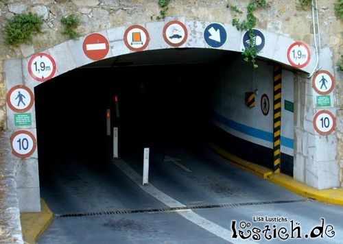 Tunnelschilder